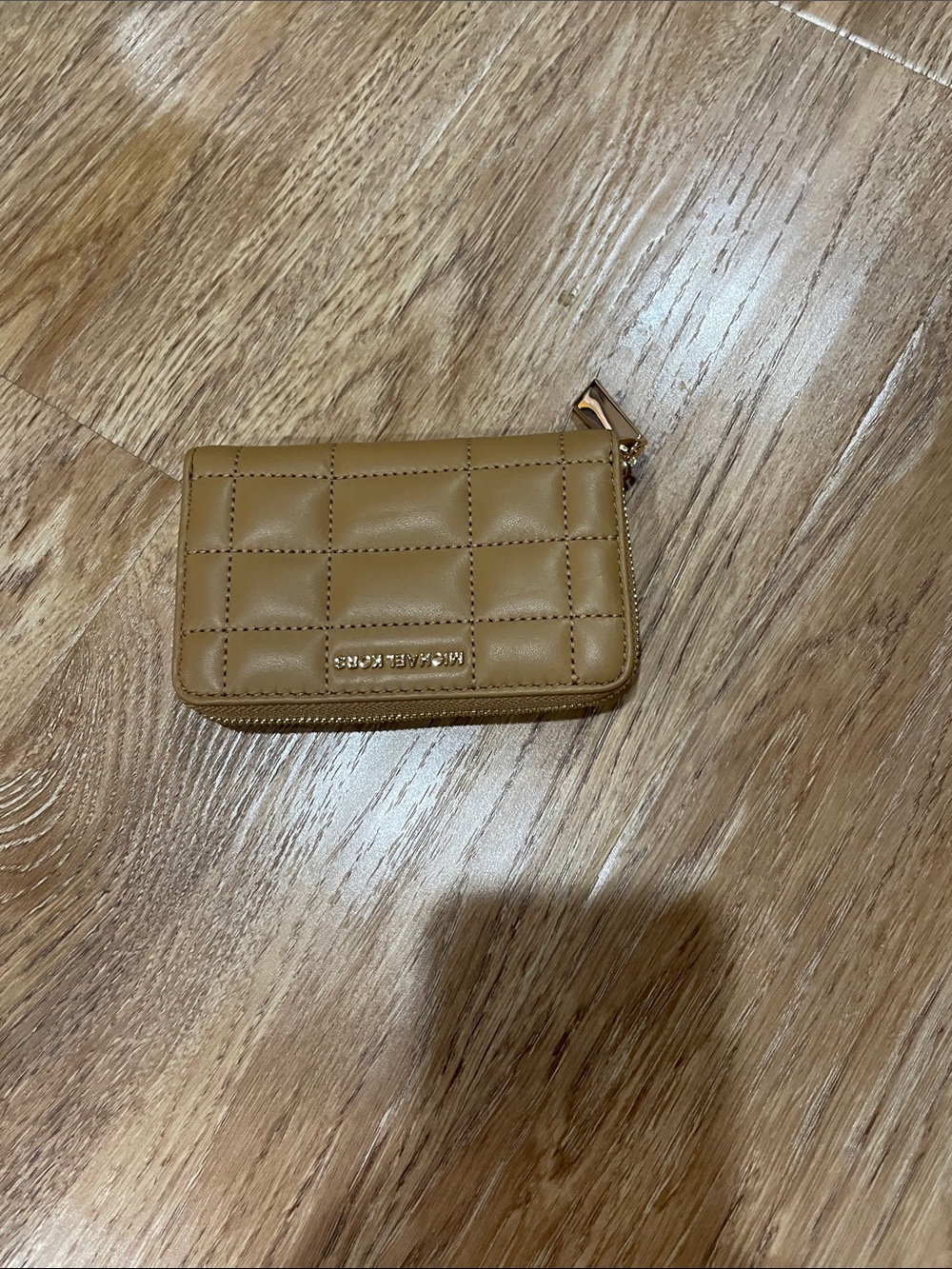 Michael Kors Quilted Zip Card Wallet in Camel Tan